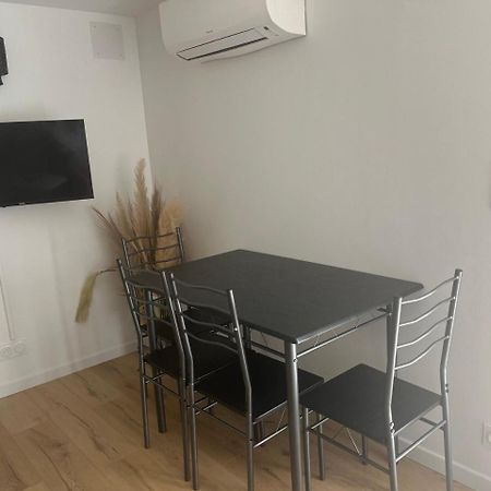 Charmant Et Confortable Appartement Narbonne Exterior foto