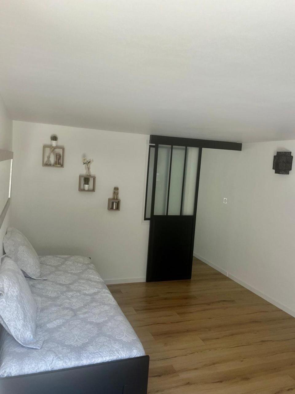 Charmant Et Confortable Appartement Narbonne Exterior foto